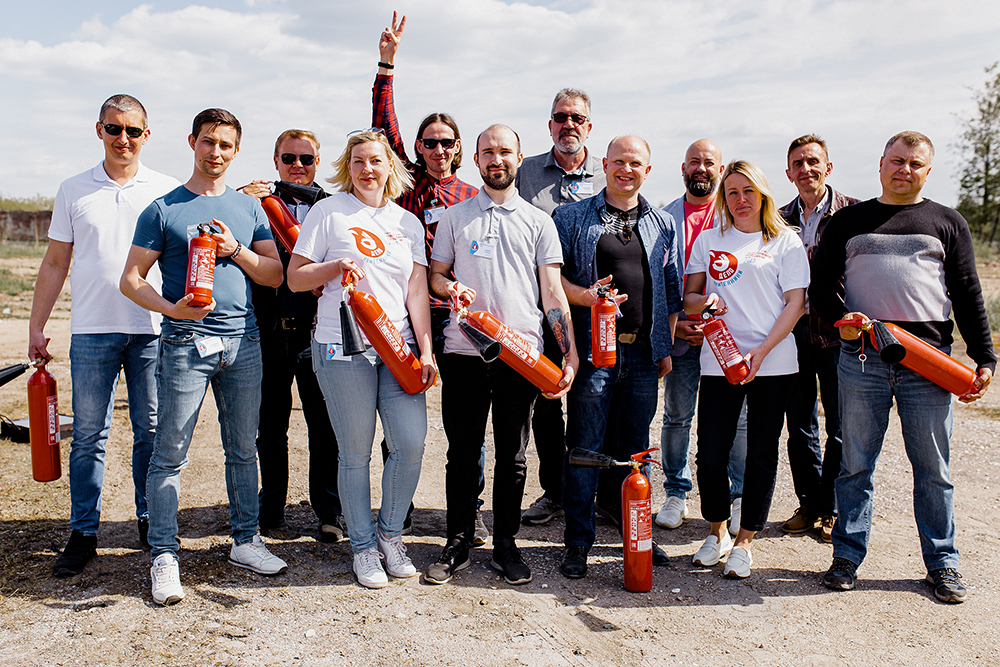 ПОХТЕХНИКА коллектив.jpg ПОХТЕХНИКА коллектив.jpg